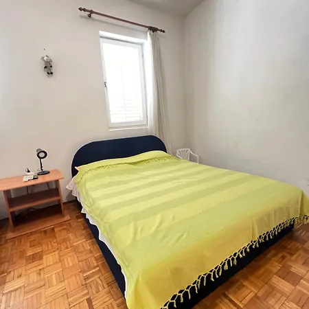 بيت ضيافة H&m Baška Voda