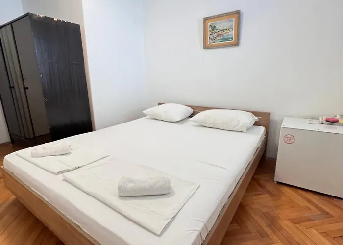 Maison d'hôtes H&m Baška Voda