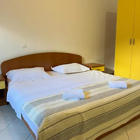 H&m Guest house