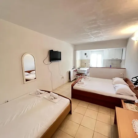 H&m 게스트하우스 *